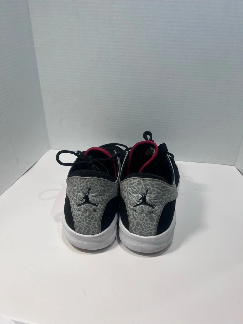 Jordan Men's Black Sneakers with Grey and Red Accents